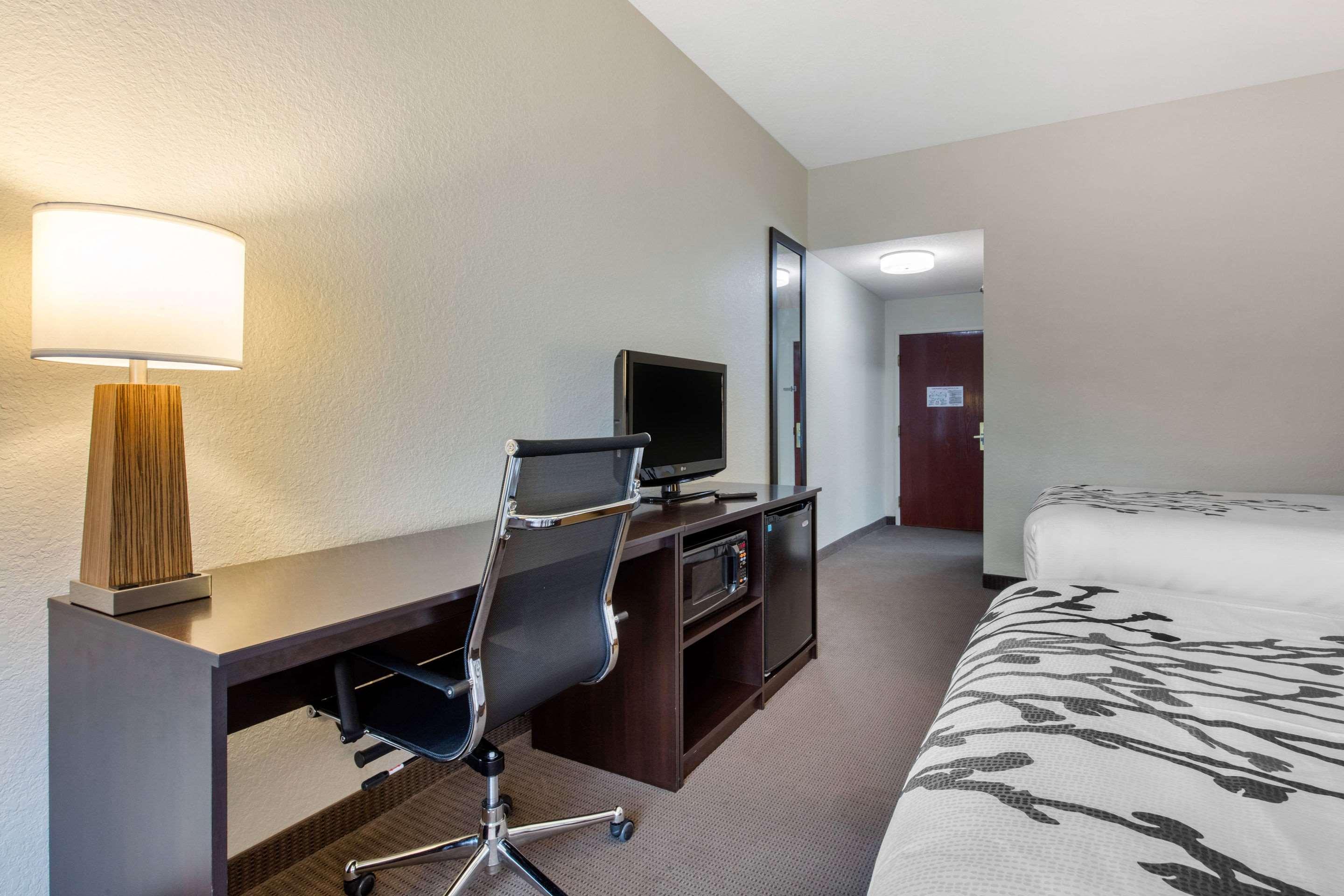 Sleep Inn & Suites Auburn Campus Area I-85 Экстерьер фото